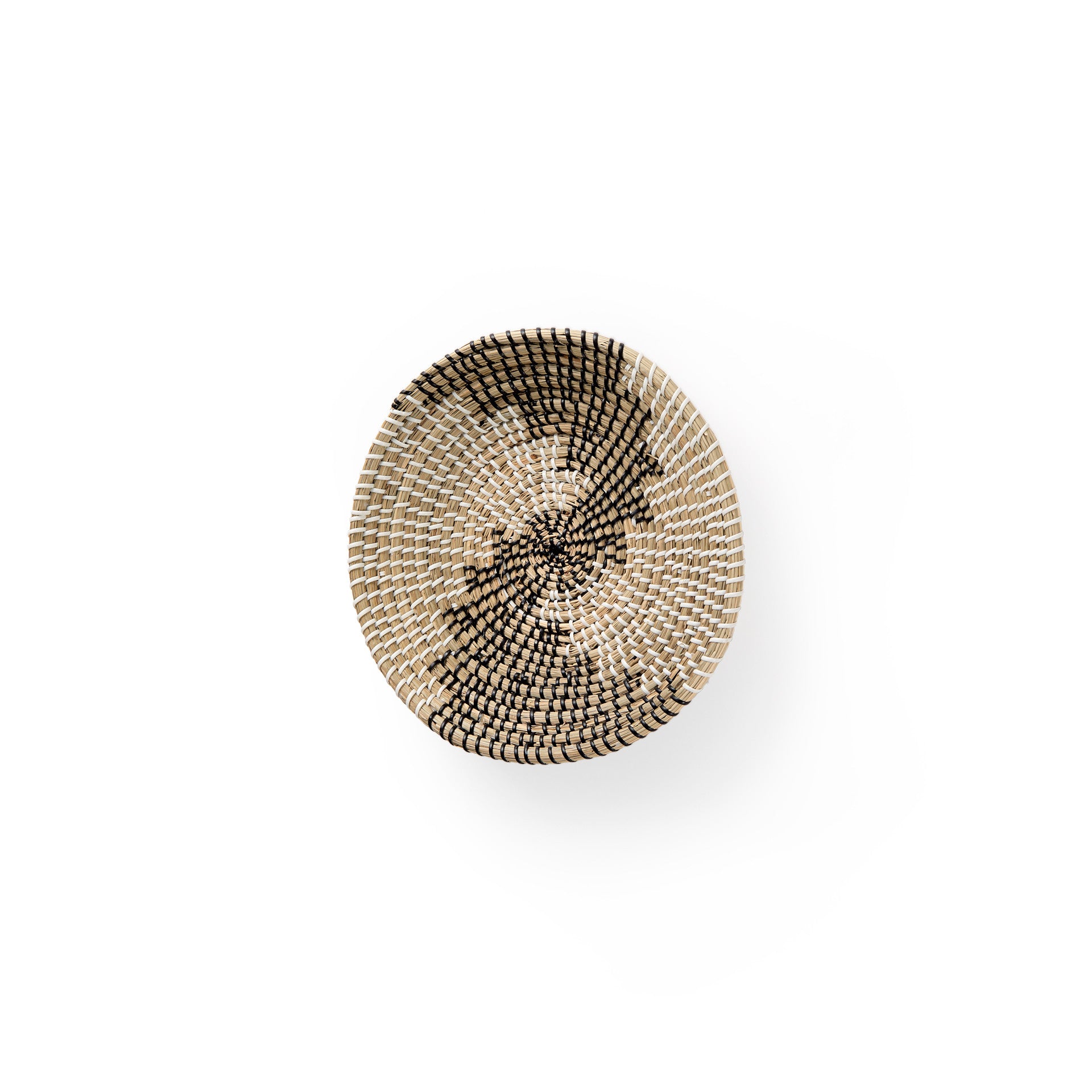 Luna Seagrass Wall Sculpture Secondary image