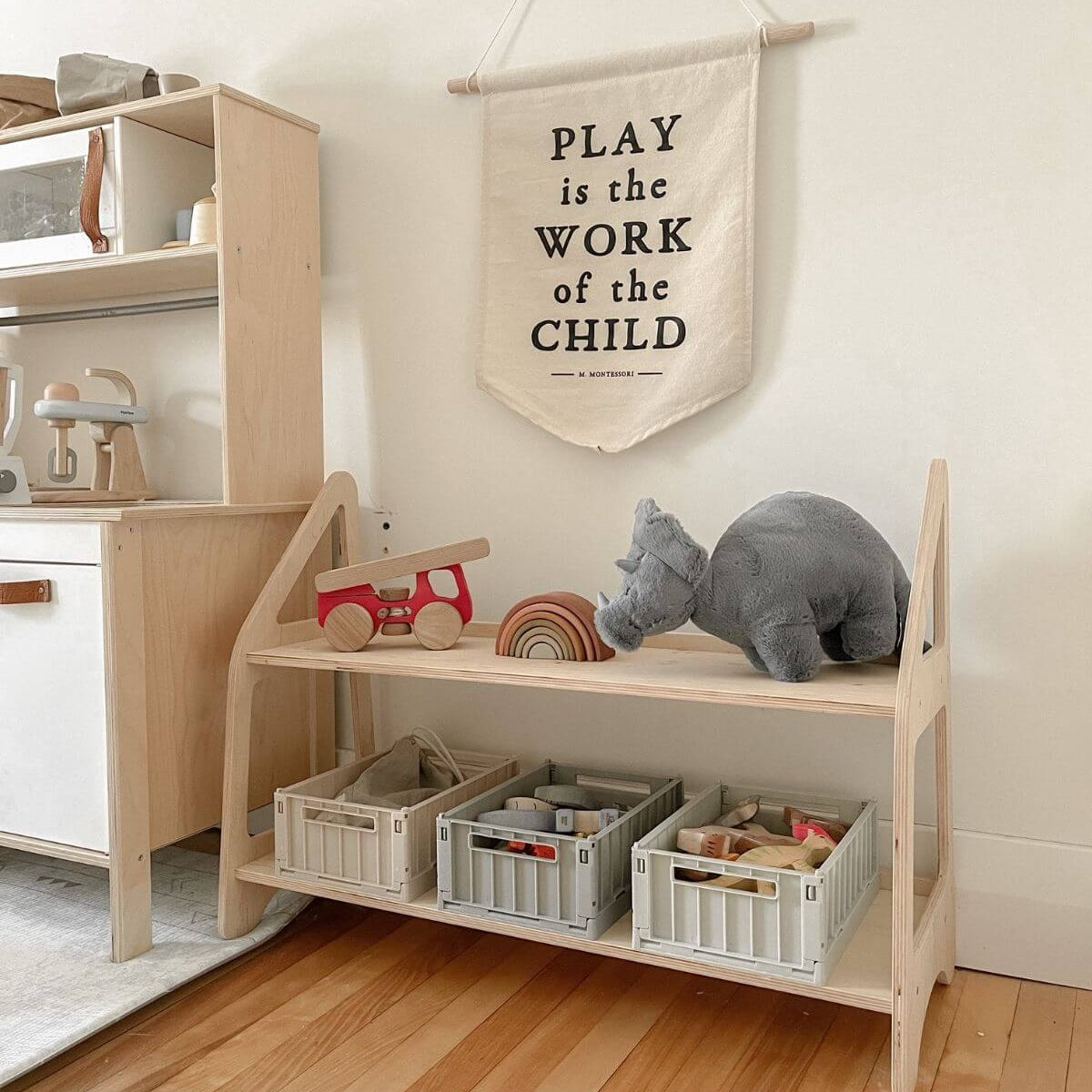 Wood Montessori Shelf Main image